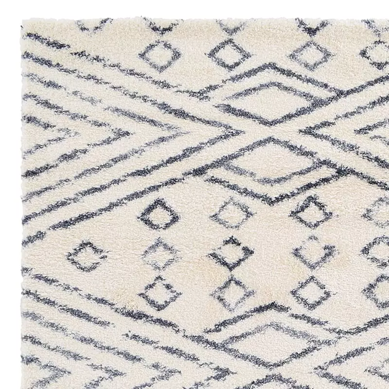 (C182) Macy White & Blue Patterned Area Rug, 5x7 4 (C182) Macy White & Blue Patterned Area Rug, 5x7 - Image 2