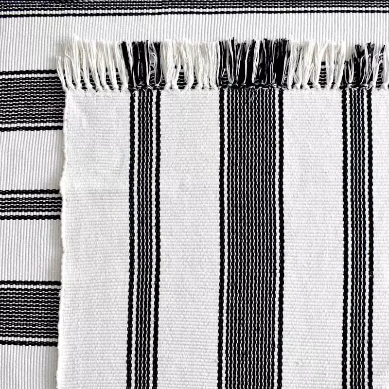 (D551) Honeybloom Flatweave Ivory & Black Striped Area Rug, 8x10 5 (D551) Honeybloom Flatweave Ivory & Black Striped Area Rug, 8x10 - Image 3