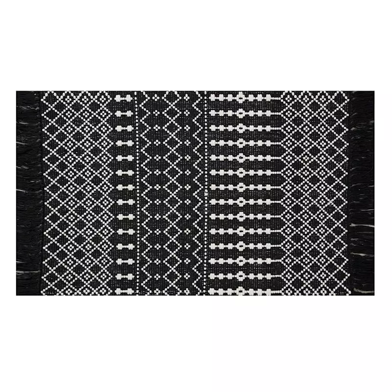 Freidman Black & White Accent Rug, 27x45 3 Freidman Black & White Accent Rug, 27x45