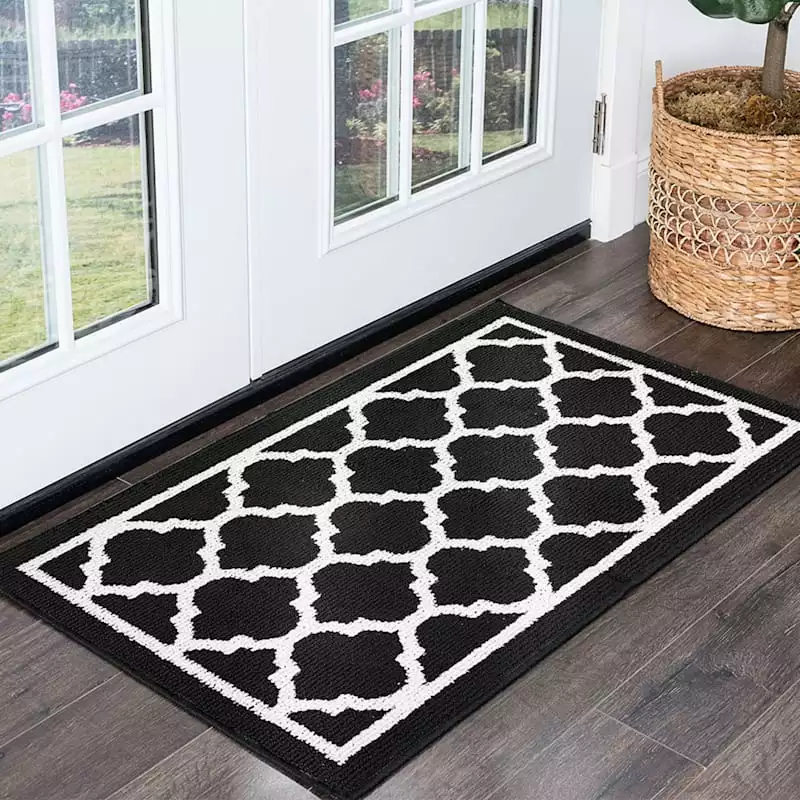 Julia Blk Qf Accent Rug 26X44 7 Julia Blk Qf Accent Rug 26X44 - Image 5